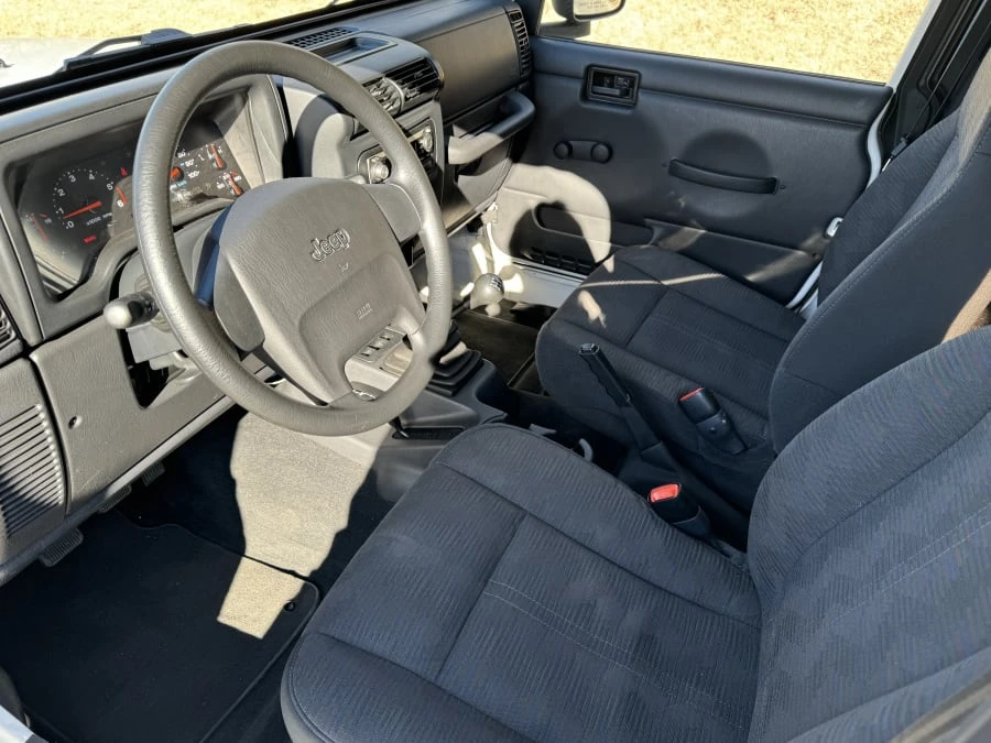2004 Jeep TJ Wrangler - Image 5 of 11