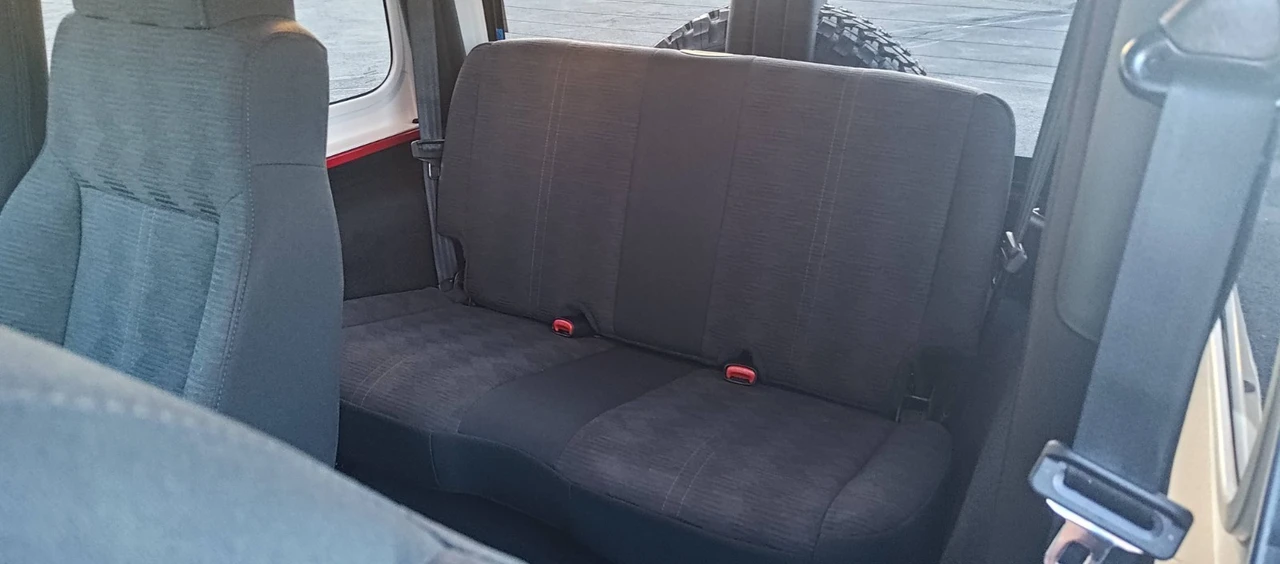 2004 Jeep TJ Wrangler - Image 18 of 31
