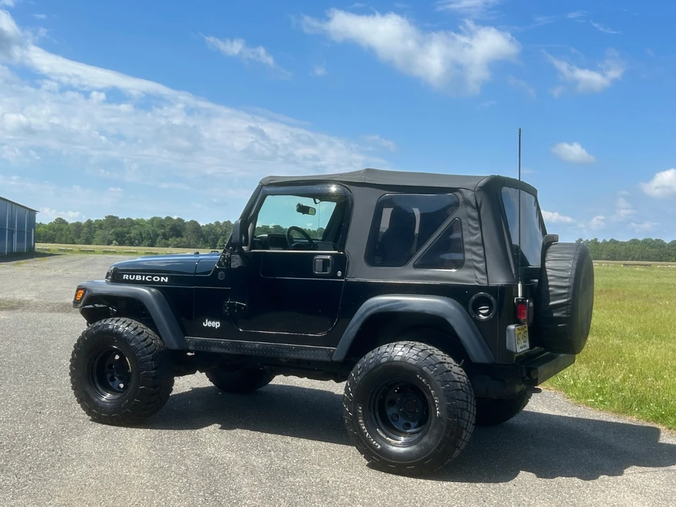 2004 Jeep TJ Wrangler - Image 10 of 23