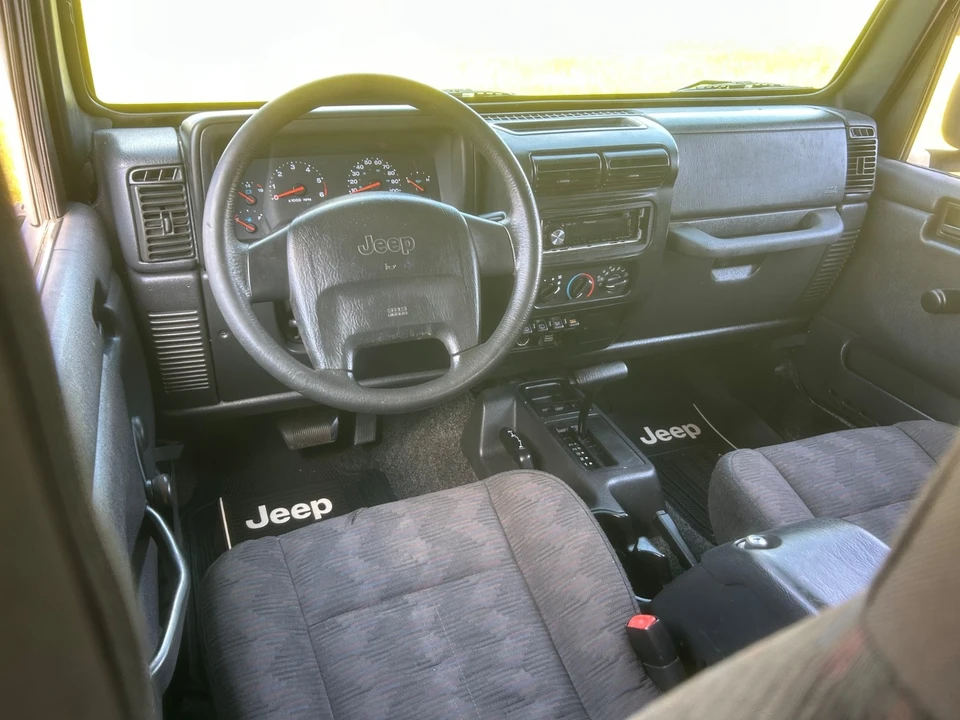 2004 Jeep TJ Wrangler - Image 16 of 23
