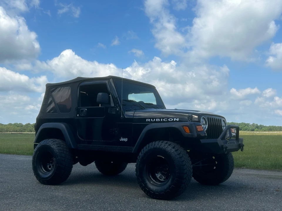 2004 Jeep TJ Wrangler - Image 3 of 23