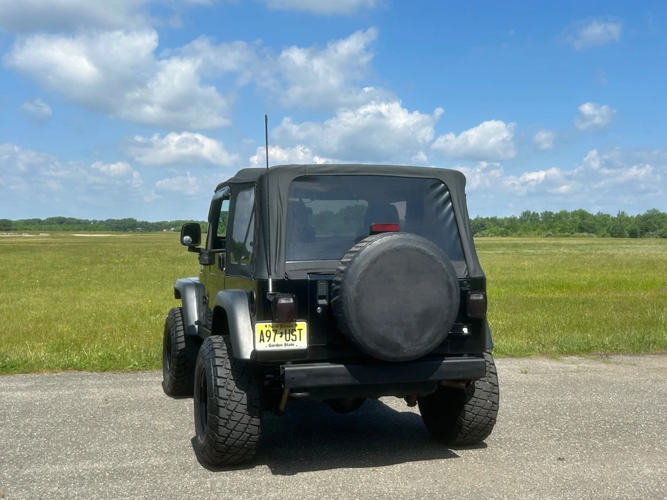 2004 Jeep TJ Wrangler - Image 12 of 23