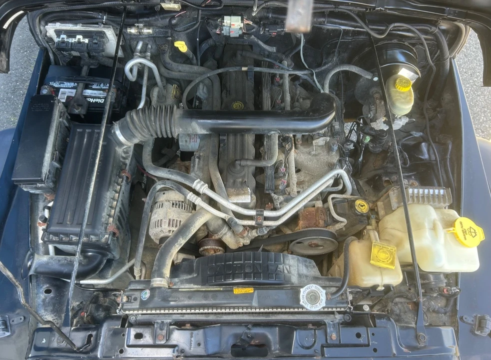 2004 Jeep TJ Wrangler - Image 19 of 23