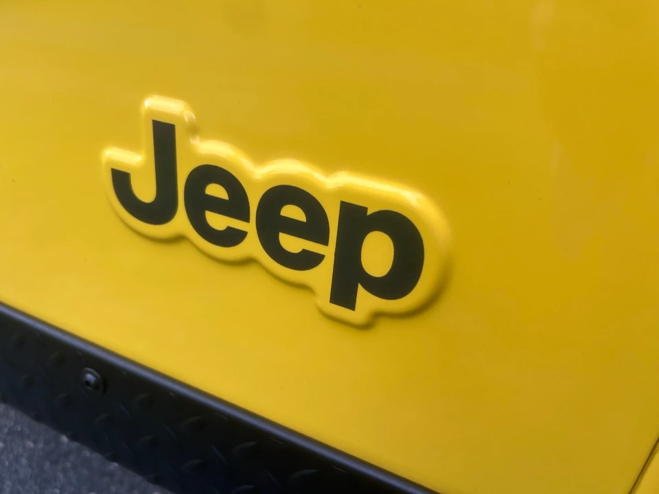 2004 Jeep TJ Wrangler - Image 19 of 31