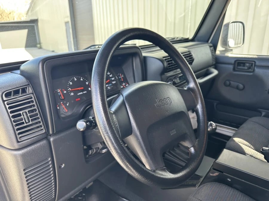 2004 Jeep TJ Wrangler - Image 13 of 31