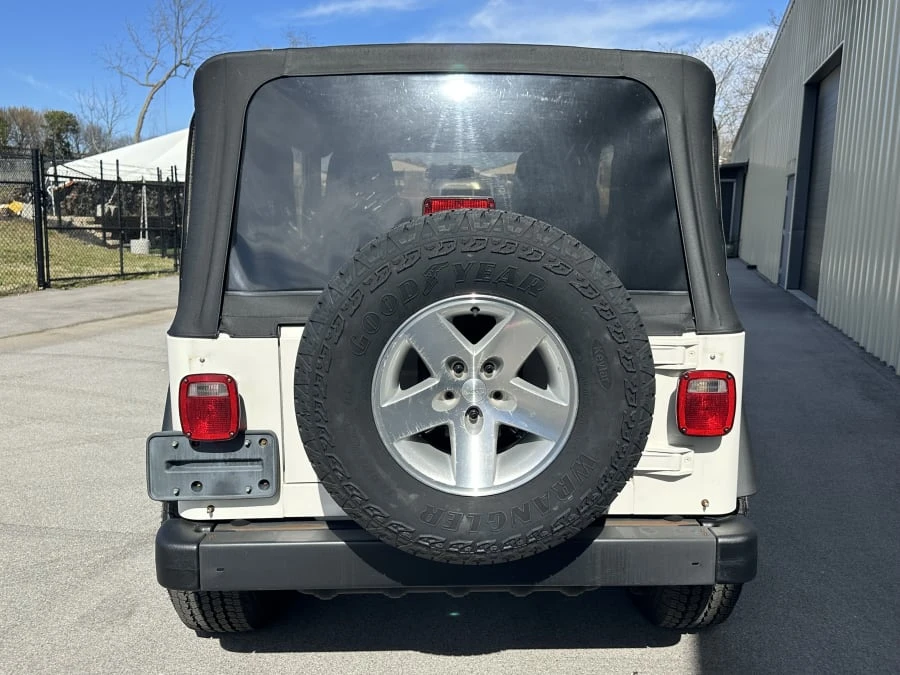 2004 Jeep TJ Wrangler - Image 5 of 31
