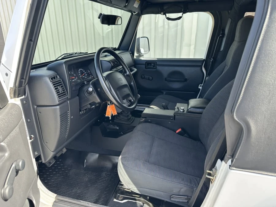 2004 Jeep TJ Wrangler - Image 22 of 31