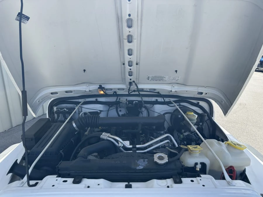 2004 Jeep TJ Wrangler - Image 28 of 31