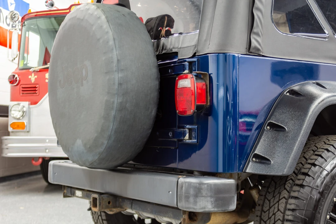2004 Jeep TJ Wrangler - Image 25 of 31