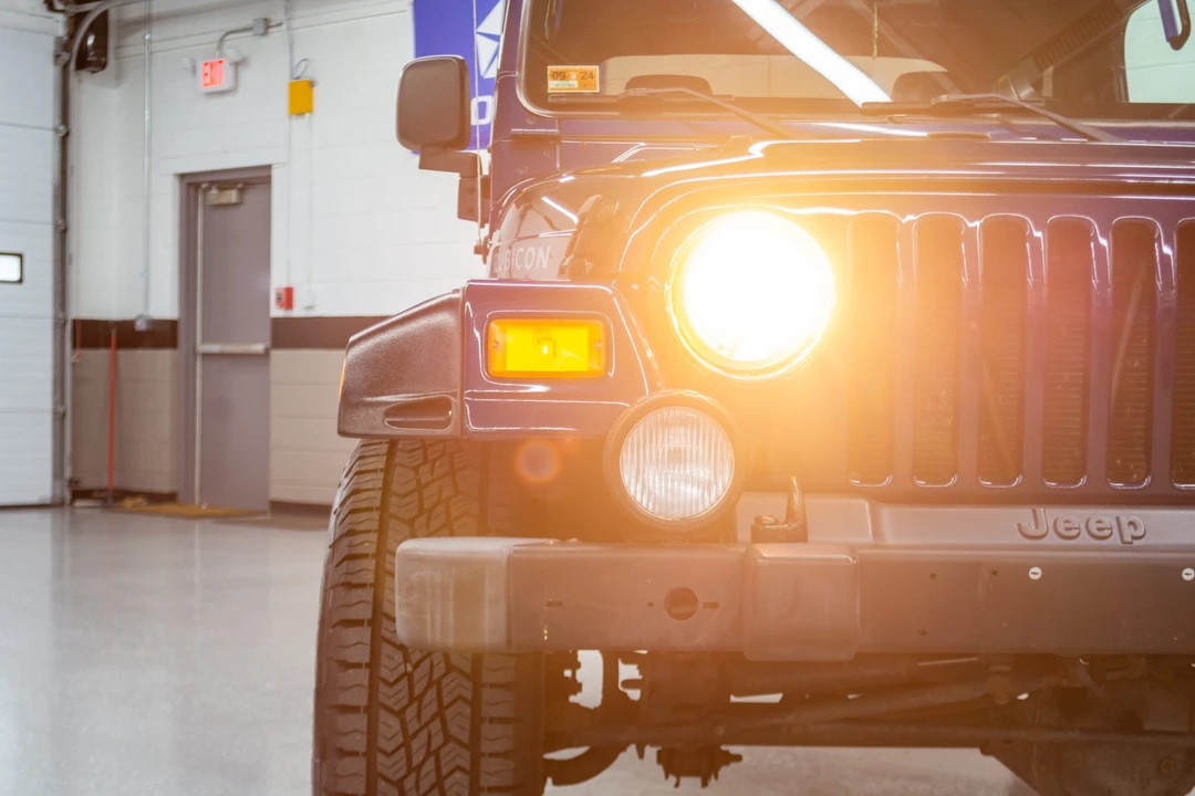 2004 Jeep TJ Wrangler - Image 15 of 31
