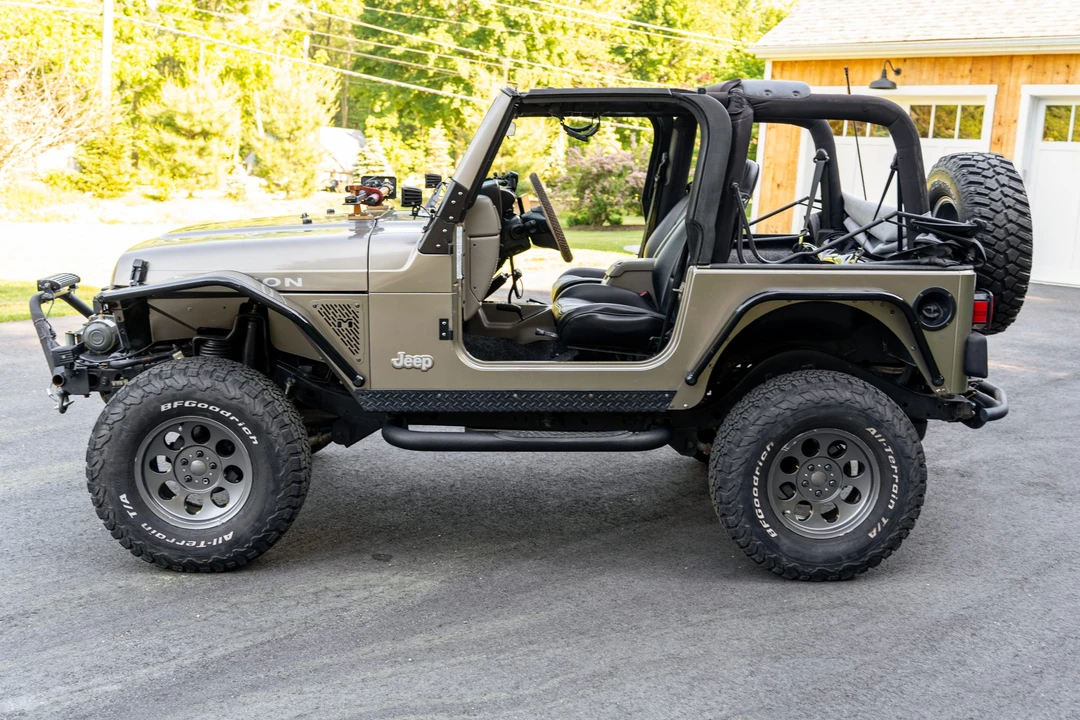2004 Jeep TJ Wrangler - Image 5 of 31