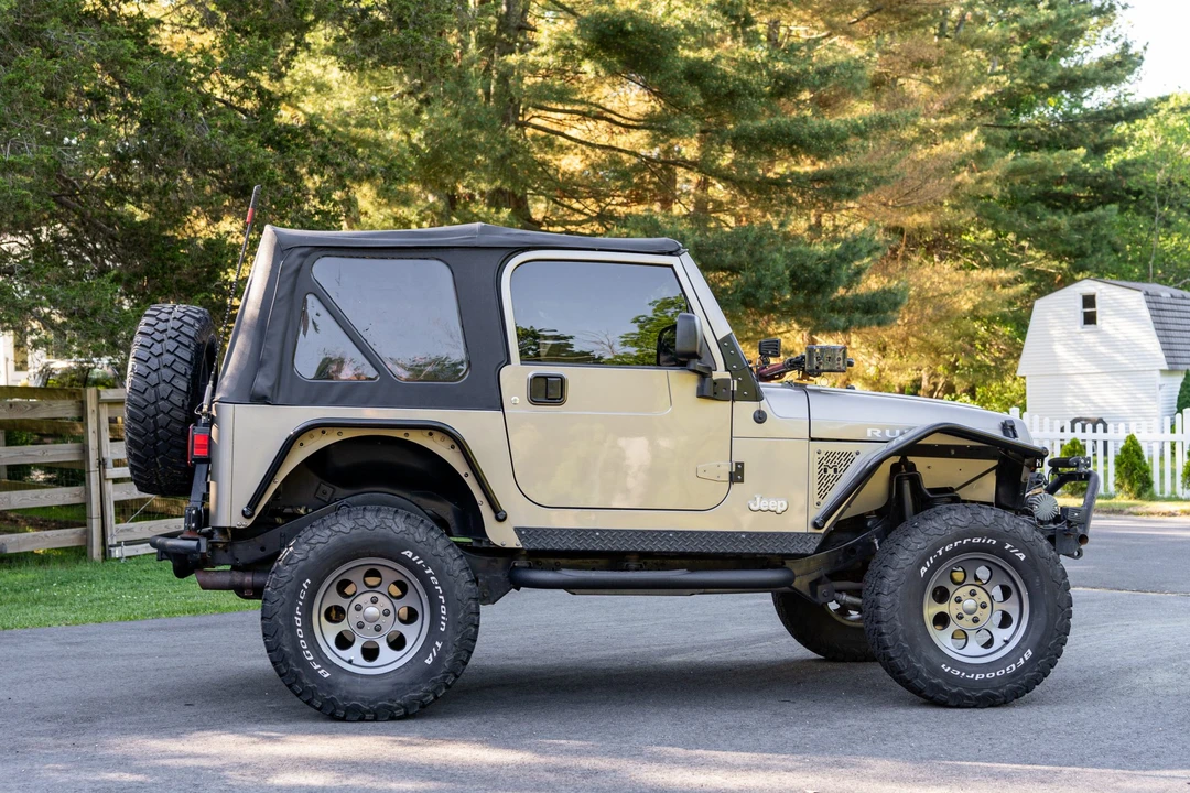 2004 Jeep TJ Wrangler - Image 19 of 31
