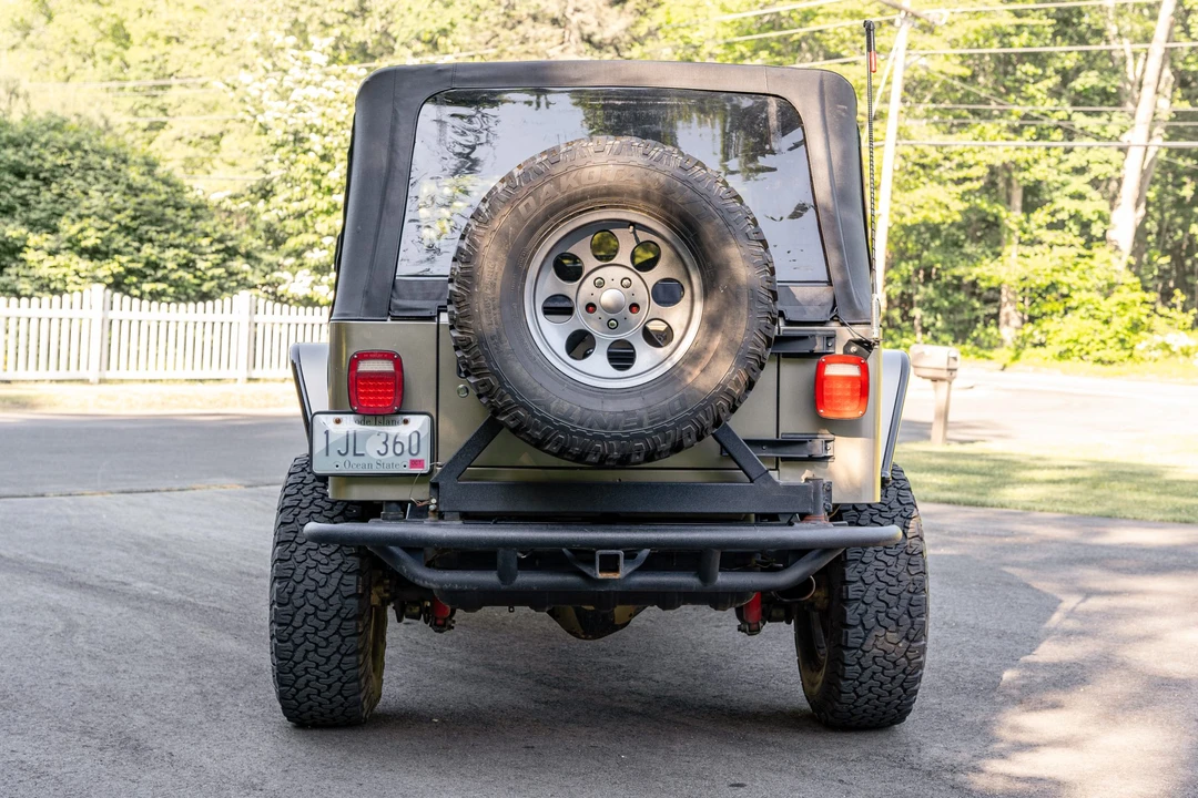 2004 Jeep TJ Wrangler - Image 15 of 31