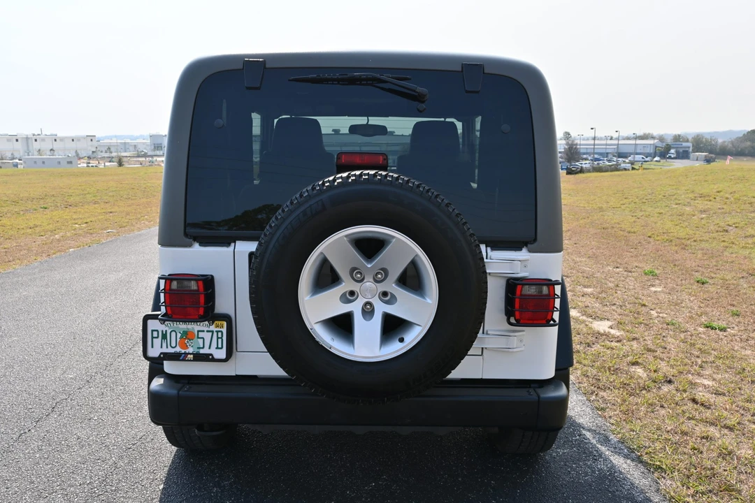 2004 Jeep TJ Wrangler - Image 13 of 31
