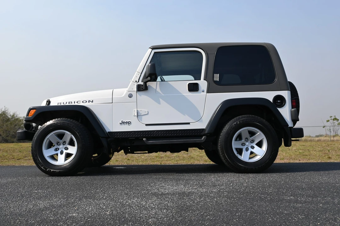 2004 Jeep TJ Wrangler - Image 9 of 31