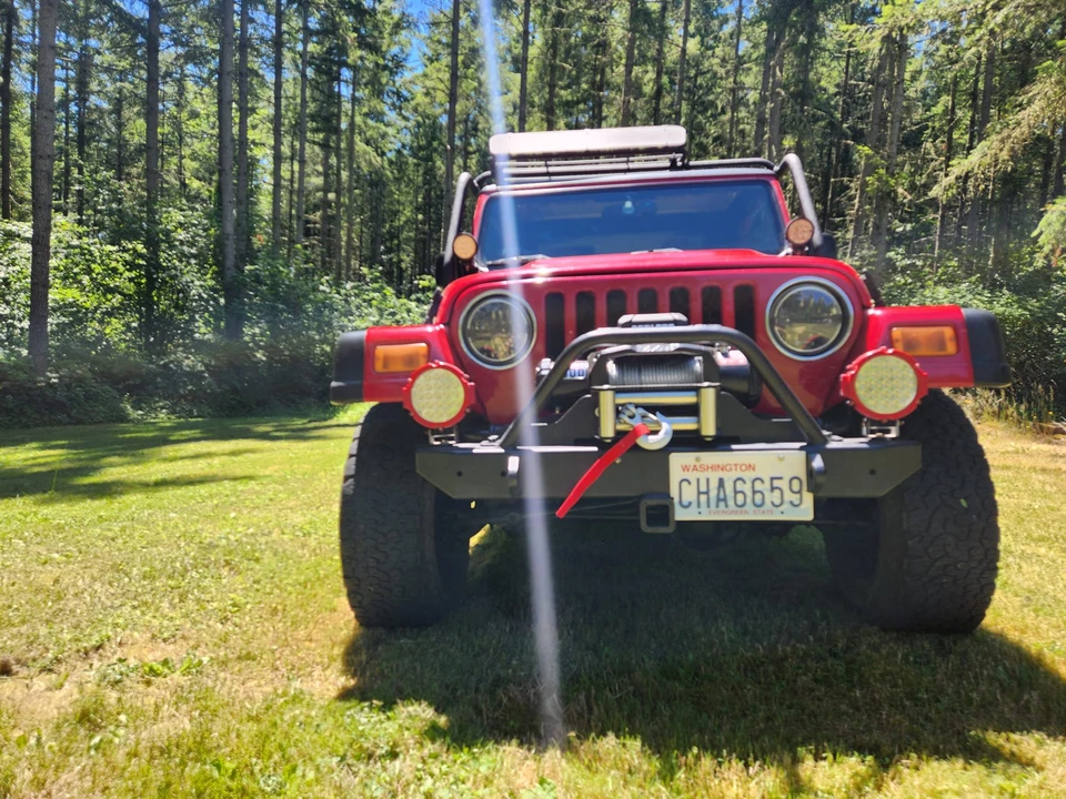 2004 Jeep TJ Wrangler - Image 18 of 31