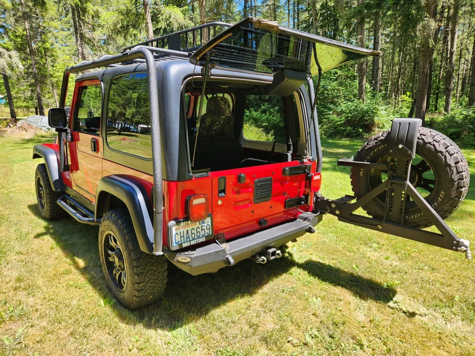 2004 Jeep TJ Wrangler - Image 9 of 31