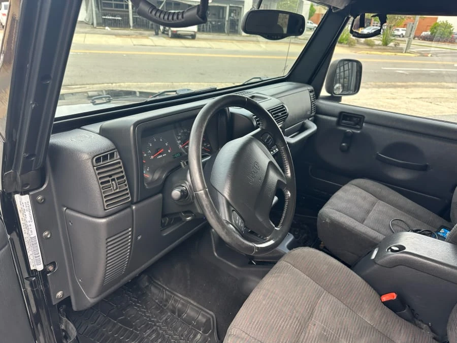 2004 Jeep TJ Wrangler - Image 10 of 11