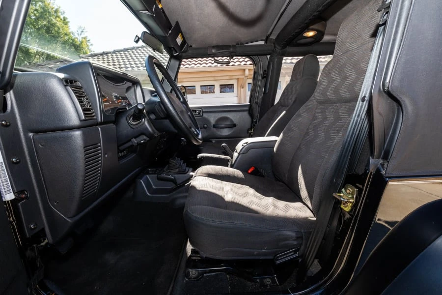 2004 Jeep TJ Wrangler - Image 20 of 27