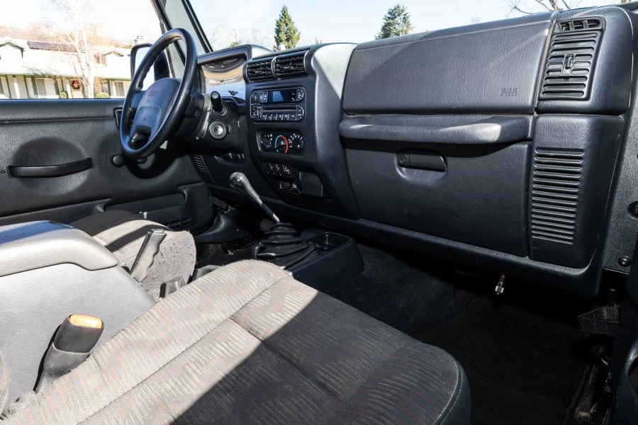 2004 Jeep TJ Wrangler - Image 16 of 27