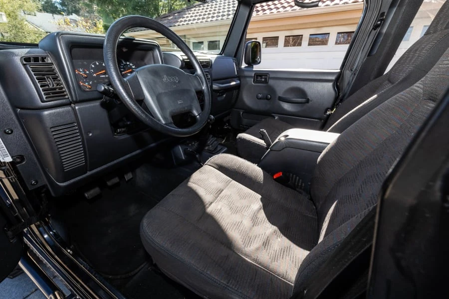 2004 Jeep TJ Wrangler - Image 17 of 27