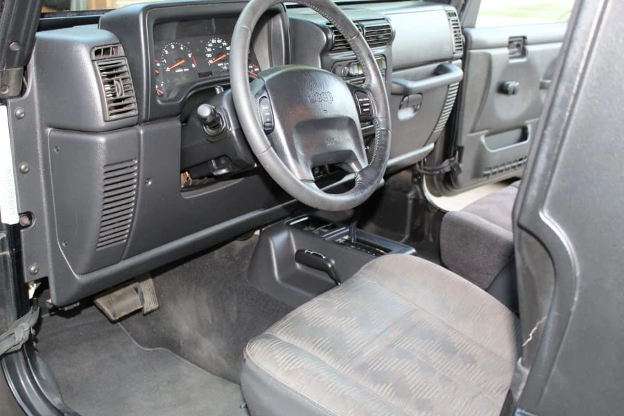 2004 Jeep TJ Wrangler - Image 4 of 11