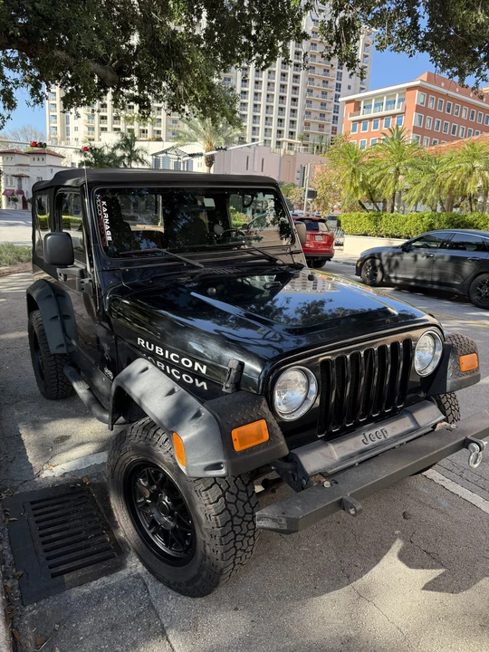 2004 Jeep TJ Wrangler - Image 2 of 31