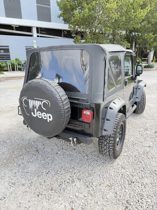 2004 Jeep TJ Wrangler - Image 15 of 31