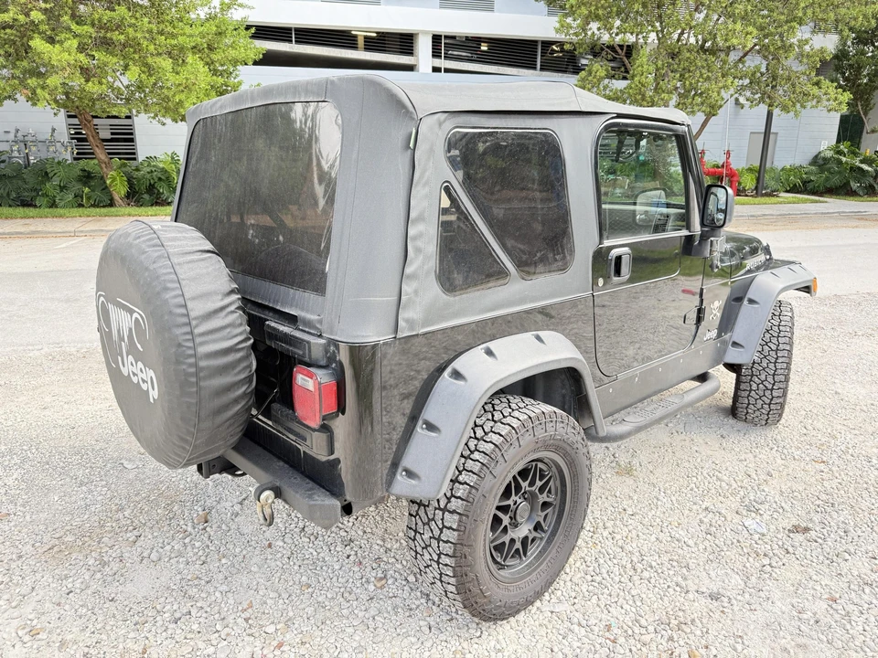 2004 Jeep TJ Wrangler - Image 14 of 31