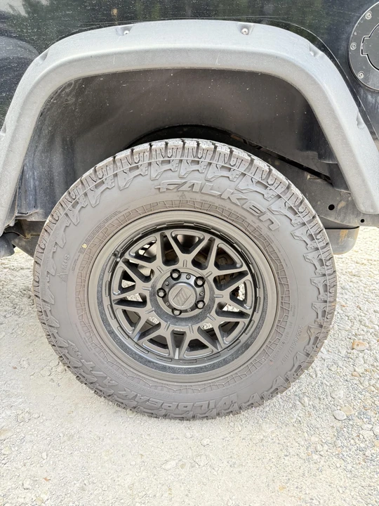 2004 Jeep TJ Wrangler - Image 28 of 31