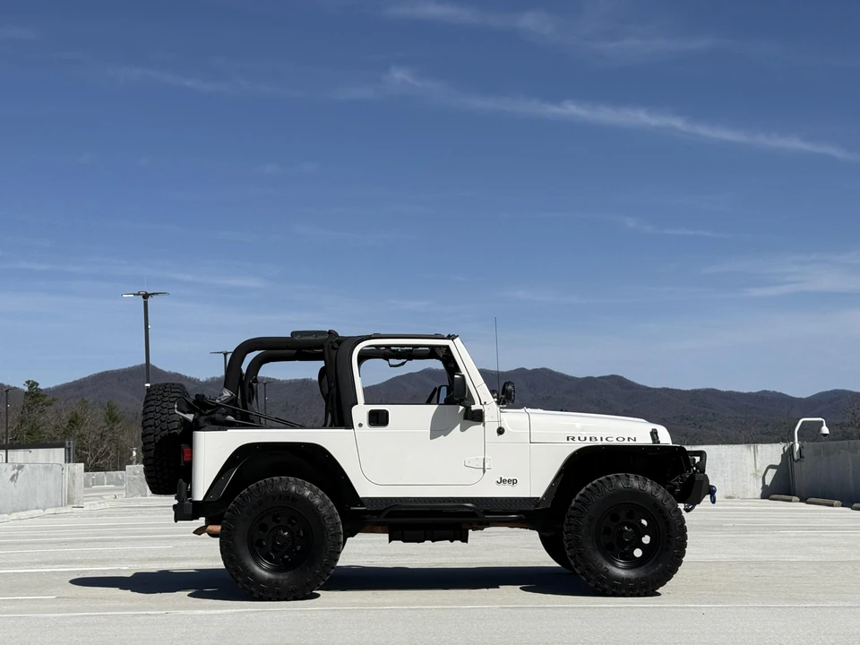 2004 Jeep TJ Wrangler - Image 12 of 31