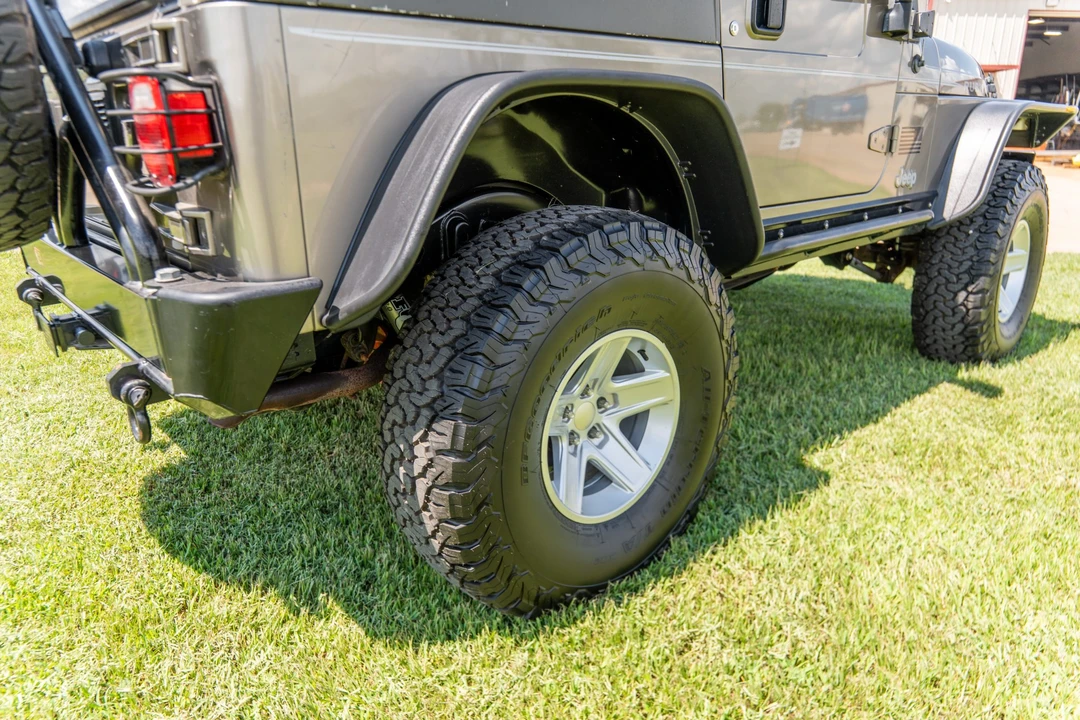 2004 Jeep TJ Wrangler - Image 31 of 31
