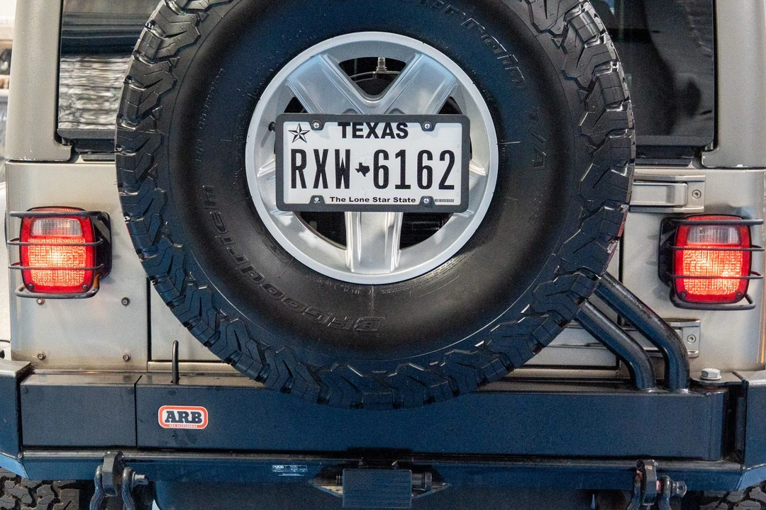 2004 Jeep TJ Wrangler - Image 22 of 31
