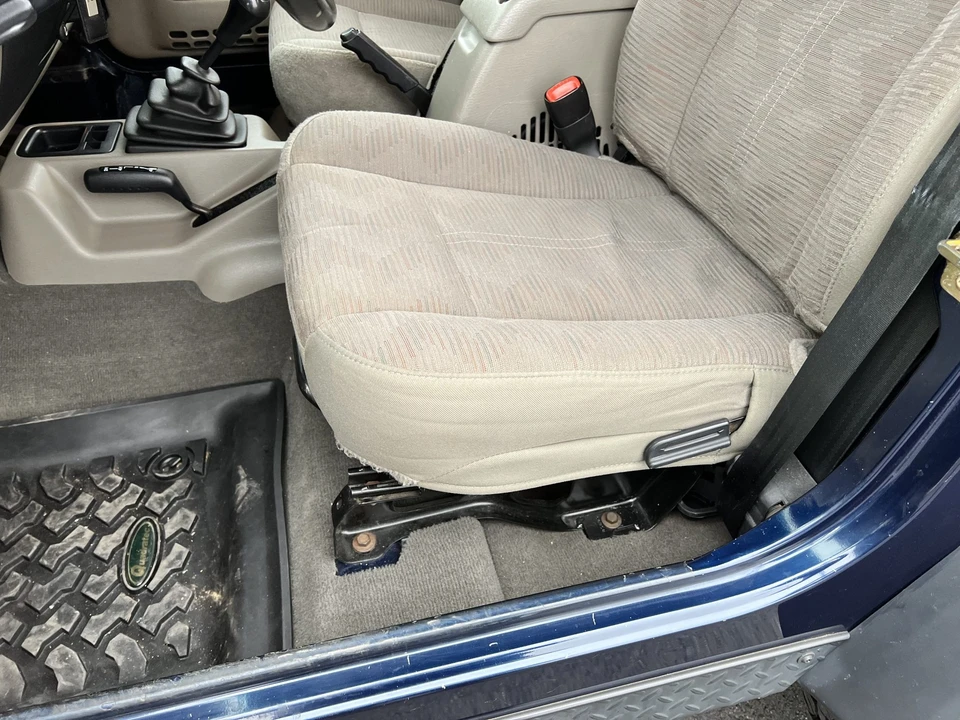 2004 Jeep TJ Wrangler - Image 13 of 31