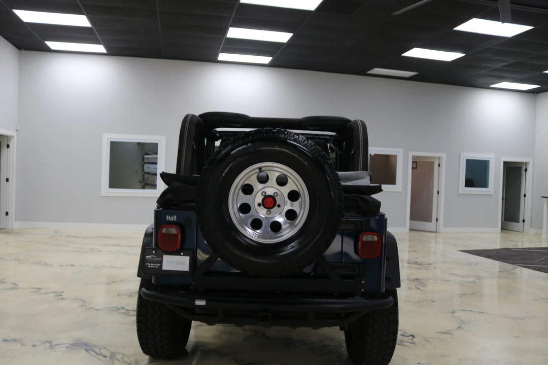 2004 Jeep TJ Wrangler - Image 16 of 31