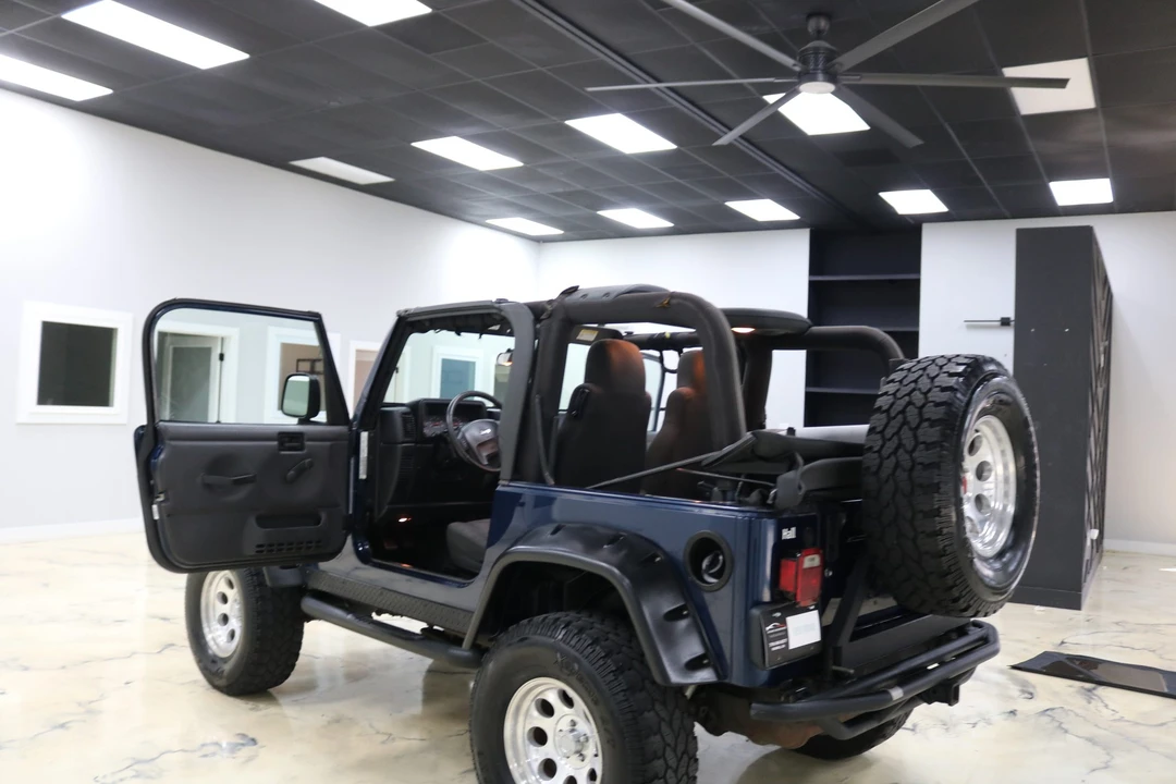 2004 Jeep TJ Wrangler - Image 15 of 31