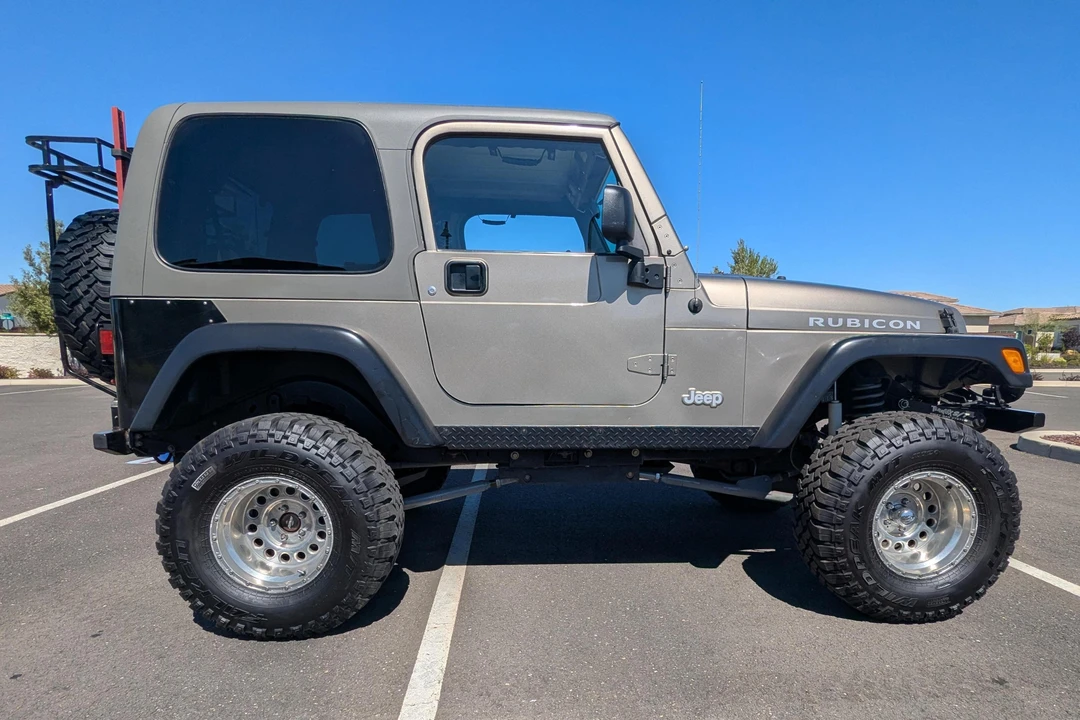 2004 Jeep TJ Wrangler - Image 3 of 31
