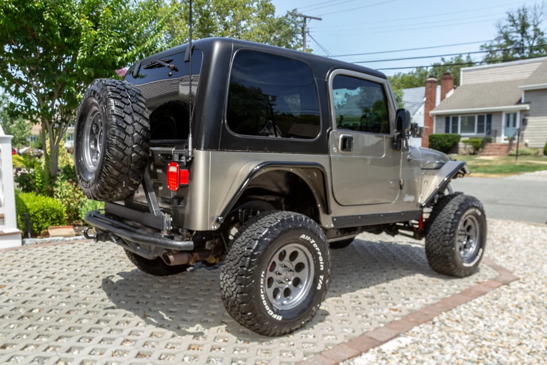 2004 Jeep TJ Wrangler - Image 9 of 13