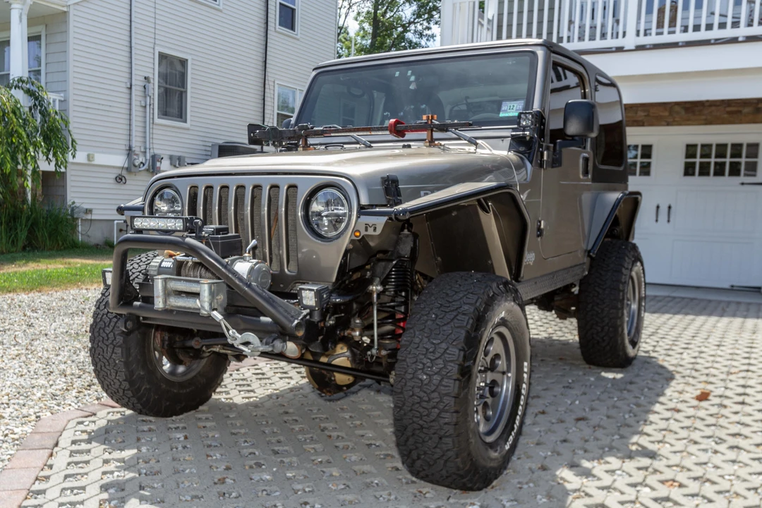 2004 Jeep TJ Wrangler - Image 6 of 13