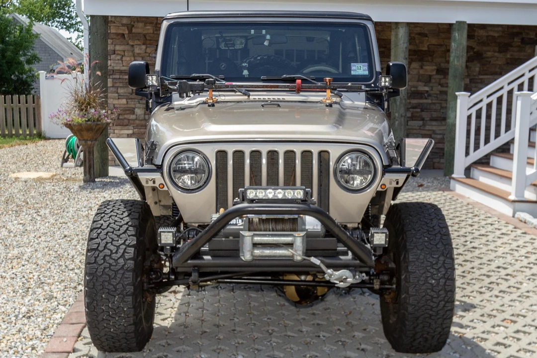 2004 Jeep TJ Wrangler - Image 2 of 13