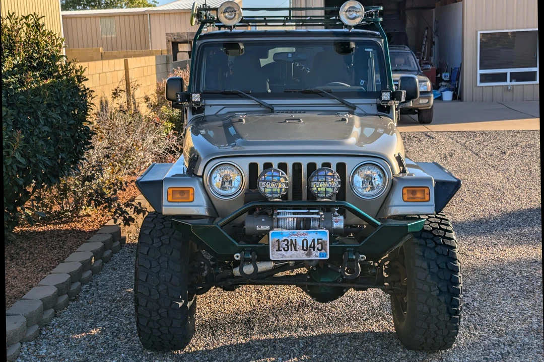 2004 Jeep TJ Wrangler - Image 2 of 31