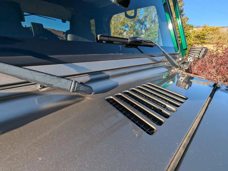 2004 Jeep TJ Wrangler - Image 15 of 31