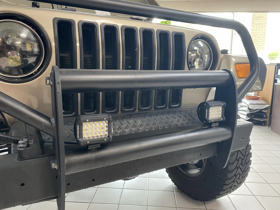 2004 Jeep TJ Wrangler - Image 29 of 31