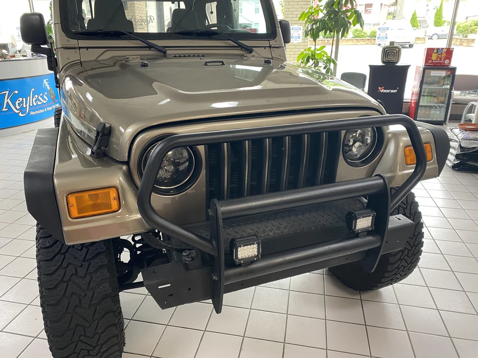 2004 Jeep TJ Wrangler - Image 28 of 31