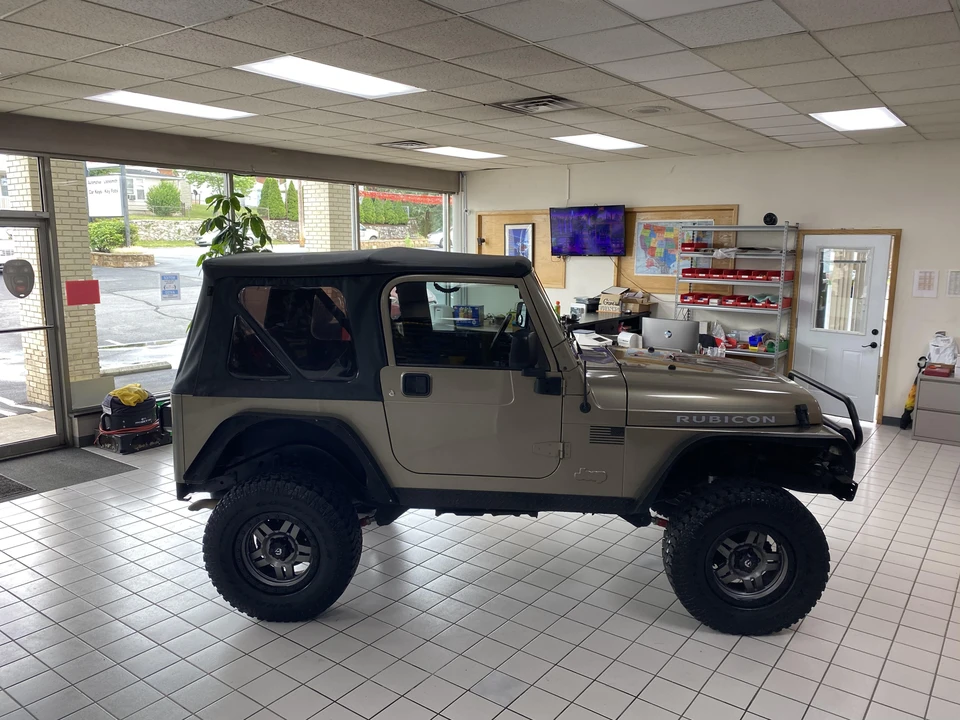 2004 Jeep TJ Wrangler - Image 13 of 31