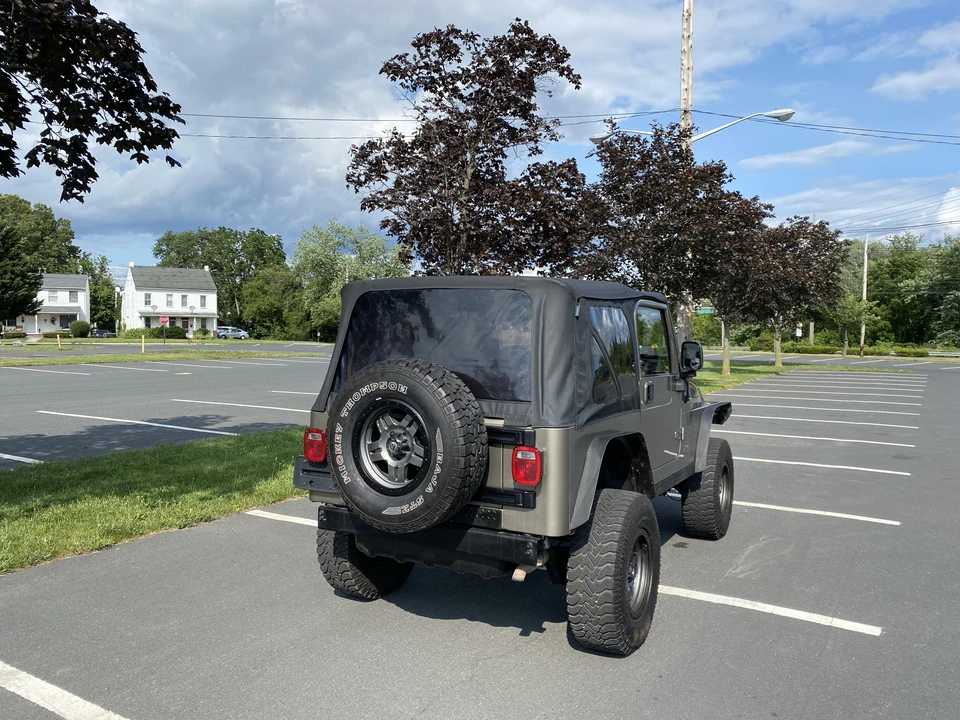 2004 Jeep TJ Wrangler - Image 22 of 31