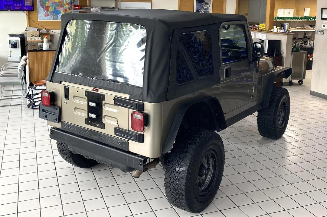 2004 Jeep TJ Wrangler - Image 4 of 31