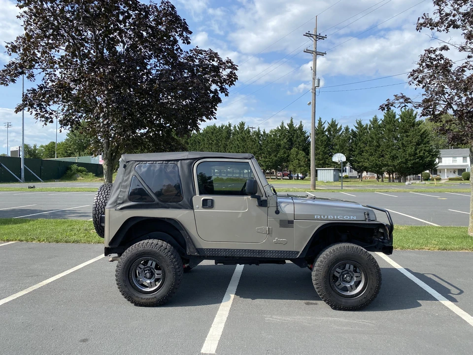 2004 Jeep TJ Wrangler - Image 24 of 31