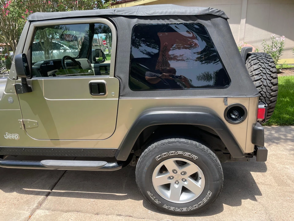 2004 Jeep TJ Wrangler - Image 24 of 31