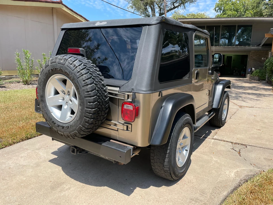 2004 Jeep TJ Wrangler - Image 16 of 31